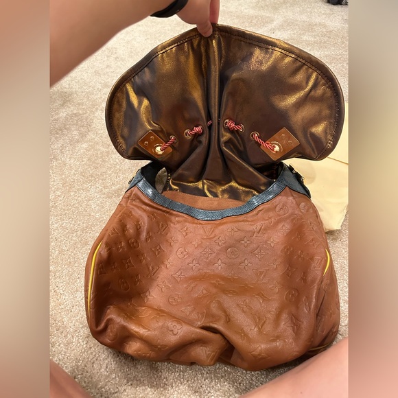 Louis Vuitton Limited Edition Masala Monogram Epices Kalahara Gm bag - Picture 5 of 10